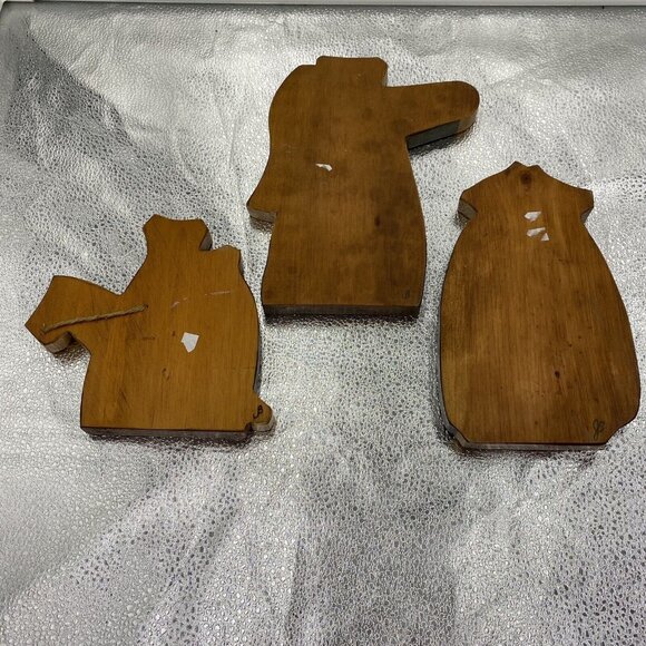 Vtg Wooden Bears Handmade Painted Folk Art Figures Primitive 80s Rustic Lot Of 3 - Picture 13 of 16